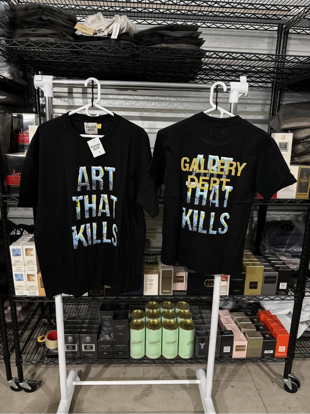 Black "Art That Kills" Graphic Tee